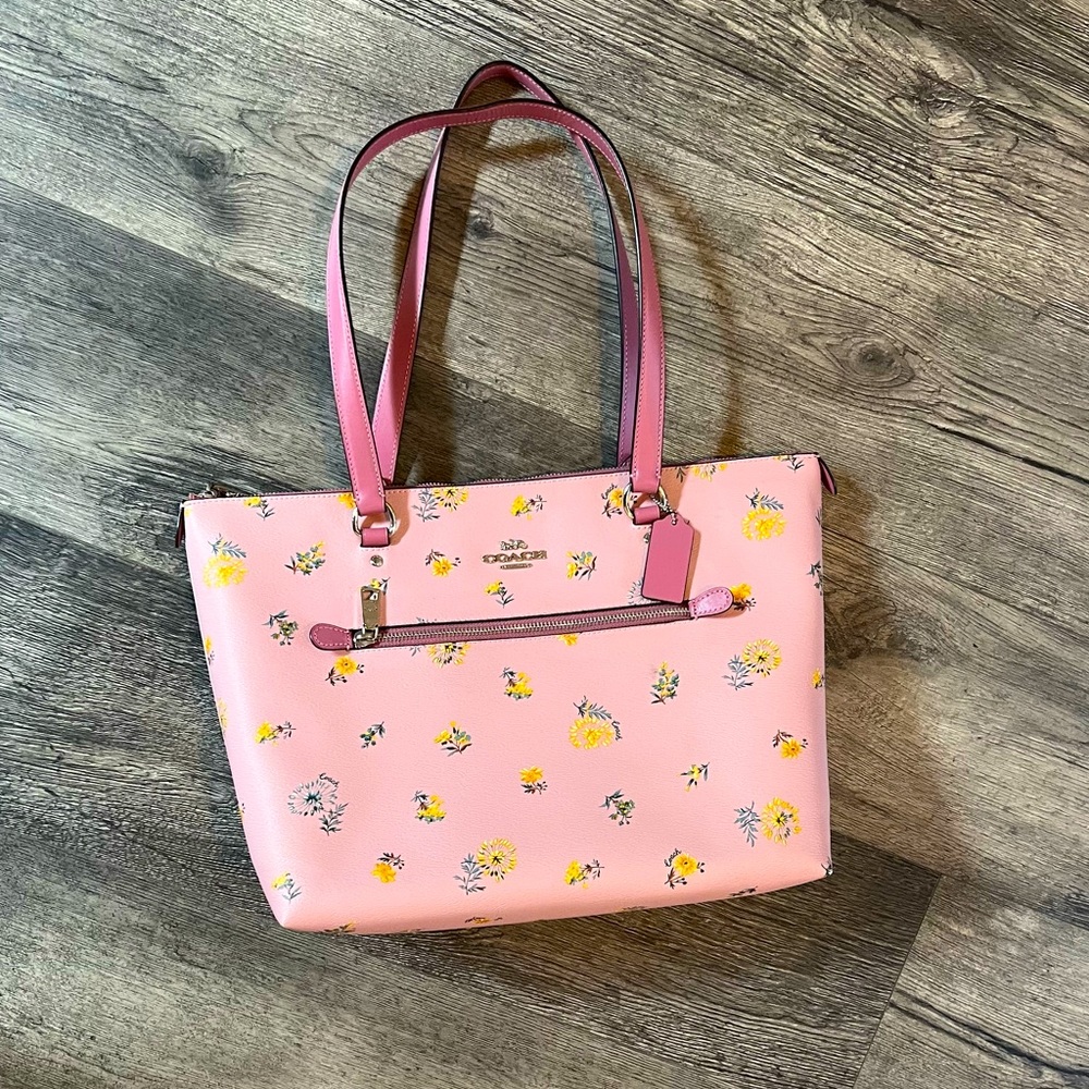 Coach handbag